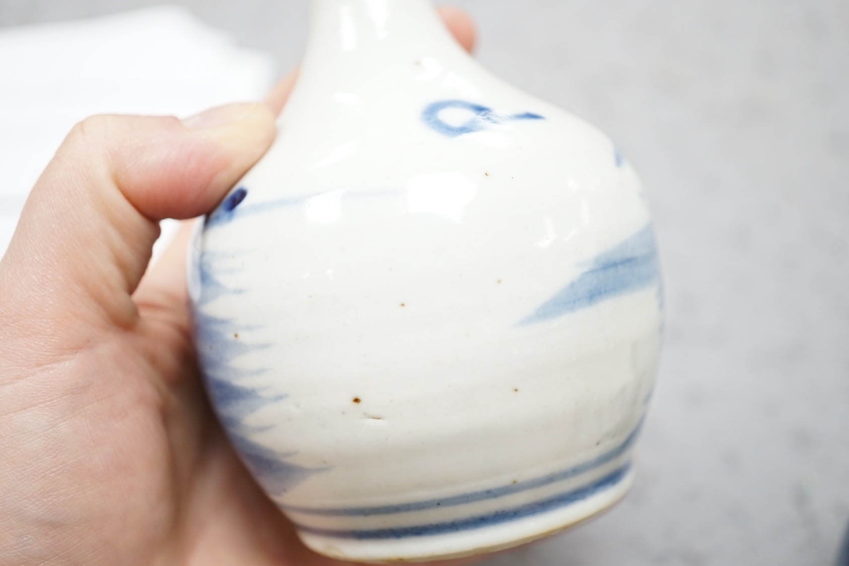 A pair of 19th century Chinese blue and white bottle vases, 16cm